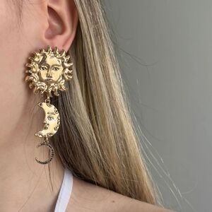 NWT ZARA SUN AND MOON EARRINGS